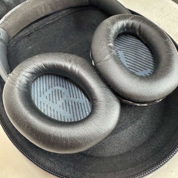 Bose Wireless Headphones Model BA2 - Picture 7 of 7